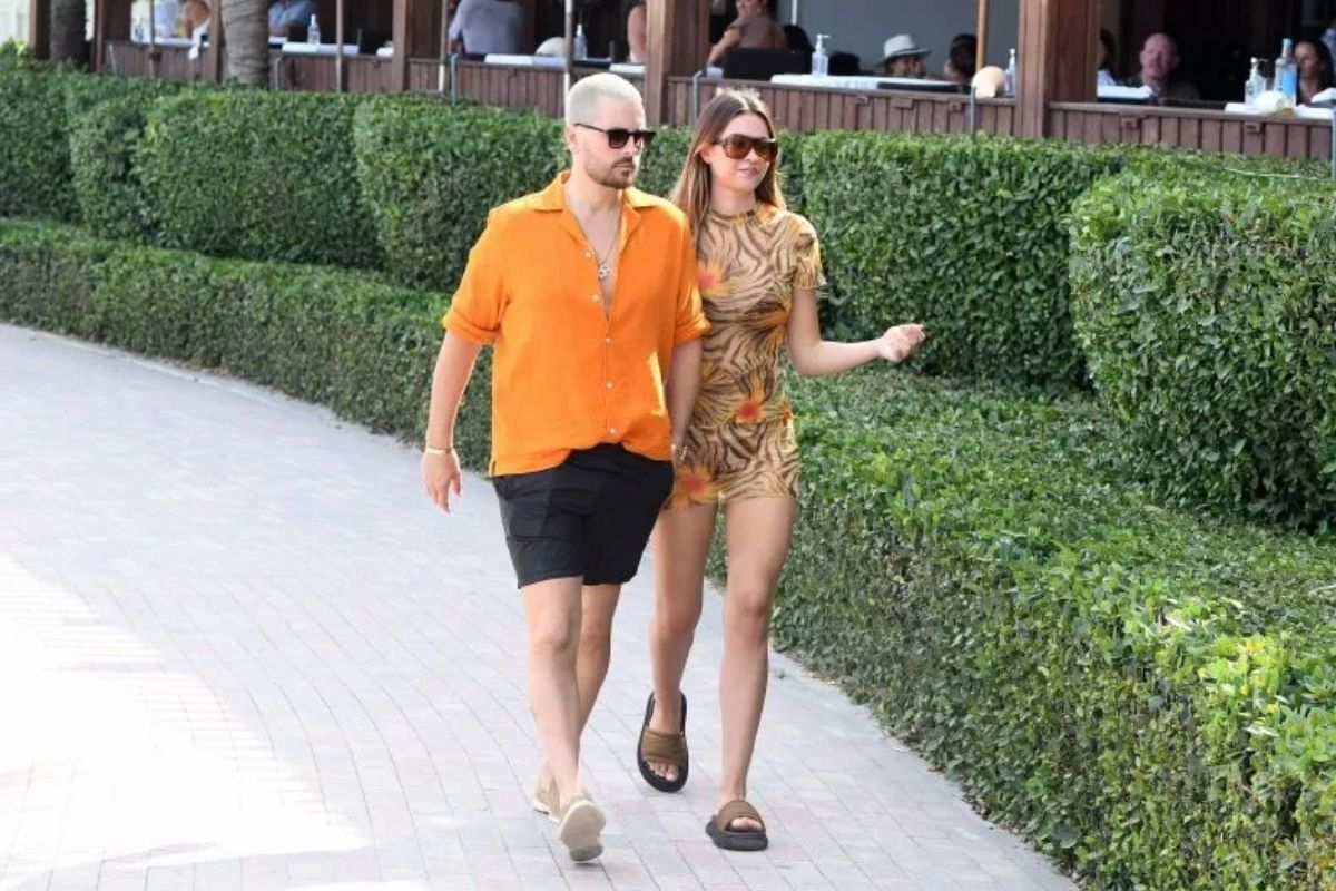 Scott Disick and Amelia Hamlin are seen walking at the beach